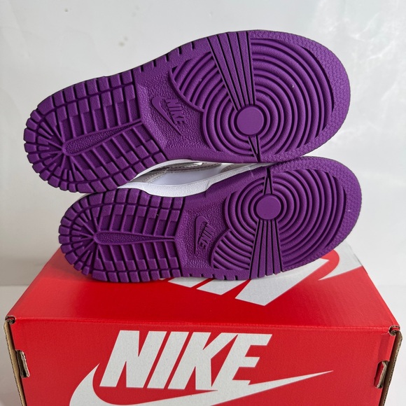 Nike Dunk Low TDE Platinum Violet White Size 10c - Picture 6 of 7